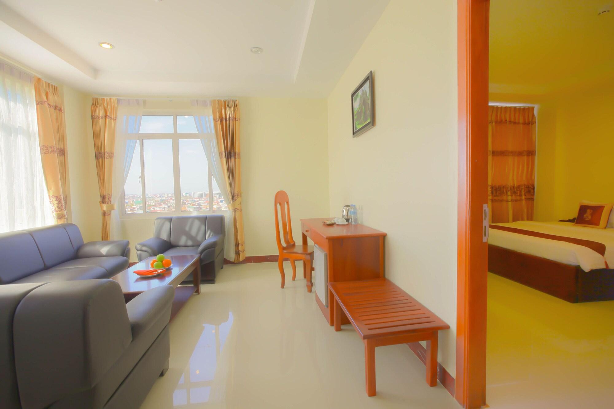 Kirirom Crystal Hotel Phnom-Penh Buitenkant foto
