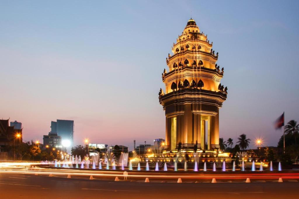 Kirirom Crystal Hotel Phnom-Penh Buitenkant foto