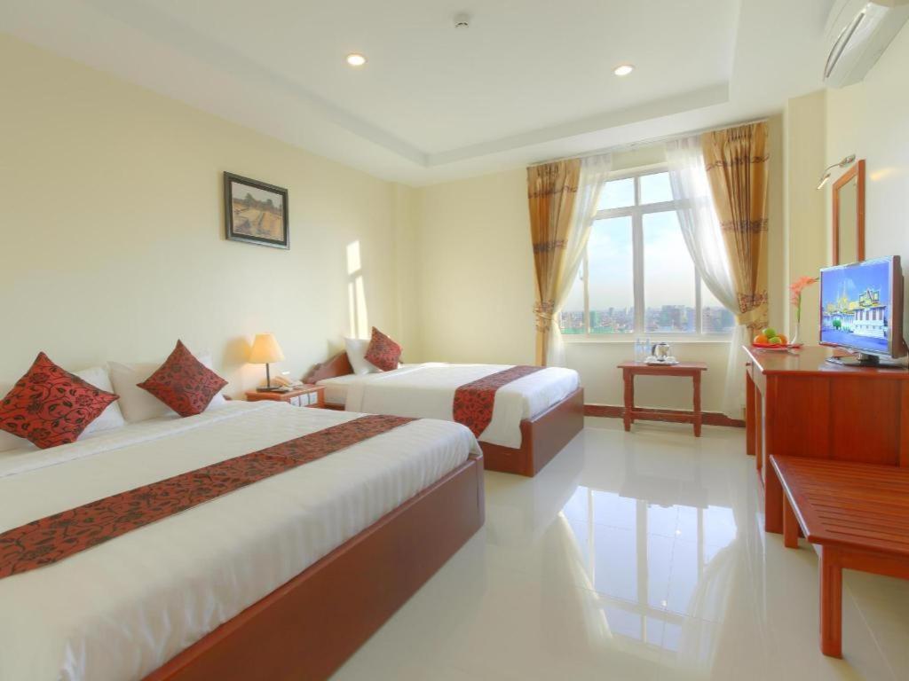 Kirirom Crystal Hotel Phnom-Penh Buitenkant foto
