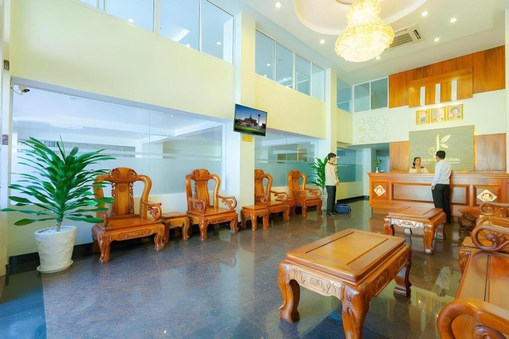 Kirirom Crystal Hotel Phnom-Penh Buitenkant foto